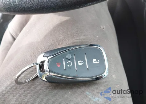 2018 Chevrolet Equinox Ls z USA, uszkodzony, nr VIN 3GNAXREVXJL103009